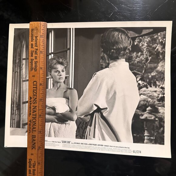 Vintage 1961 Susan Slade Movie Still Connie Stevens in Towel Black & White Photo - Picture 2 of 13